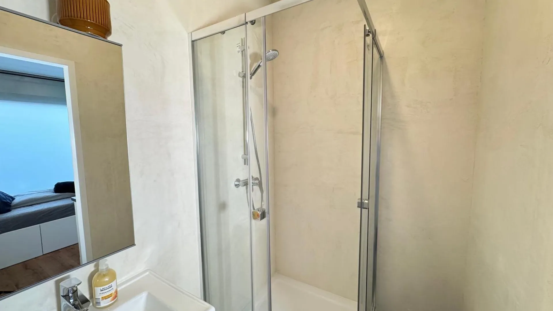 Praterstern Studio Apartments Vienne